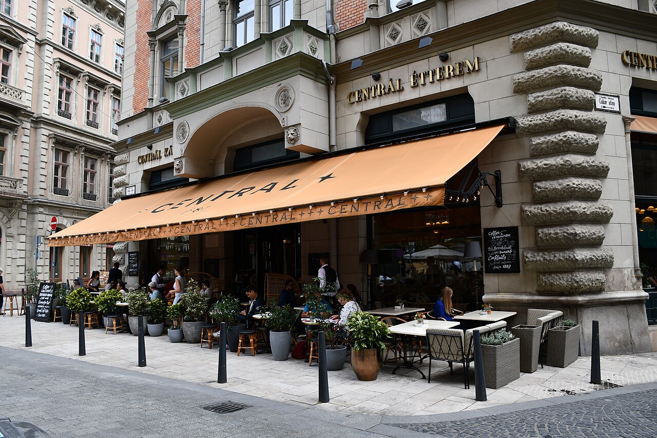 Central Cafe Restaurant