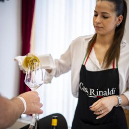 Casa Rinaldi borkostoló